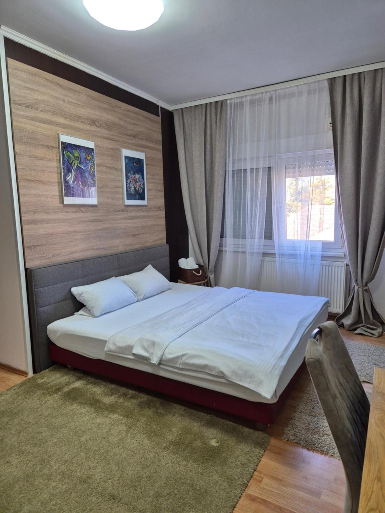 Rooms Villa Luigi Pančevo Extérieur photo
